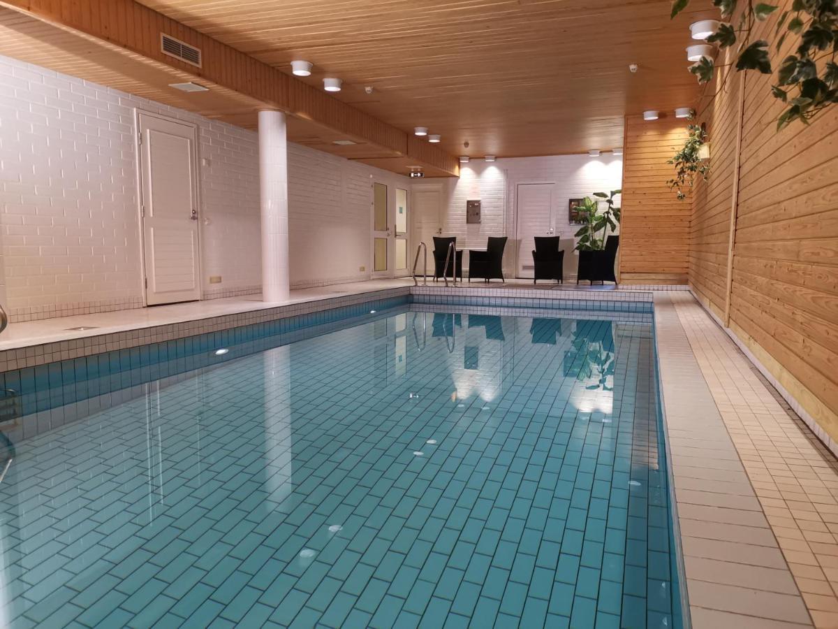 Hotel Cikada Mariehamn Exterior foto